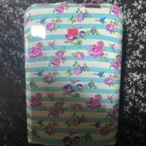 Betsey Johnson 26" Hardside Check-In Spinner